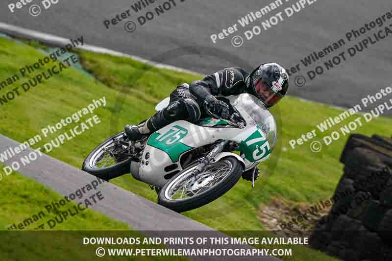 cadwell no limits trackday;cadwell park;cadwell park photographs;cadwell trackday photographs;enduro digital images;event digital images;eventdigitalimages;no limits trackdays;peter wileman photography;racing digital images;trackday digital images;trackday photos
